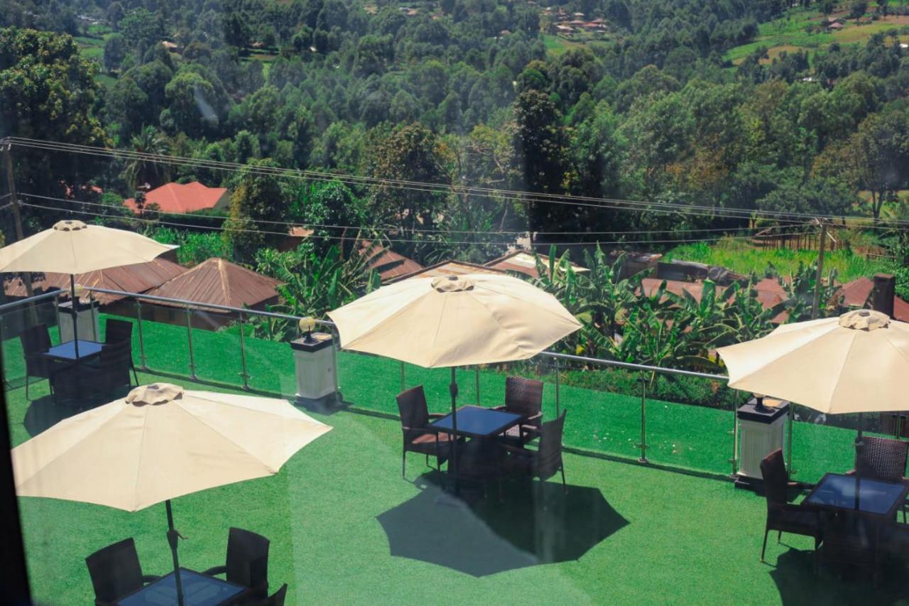 Water Pavilion Hotel Keroka Dış mekan fotoğraf